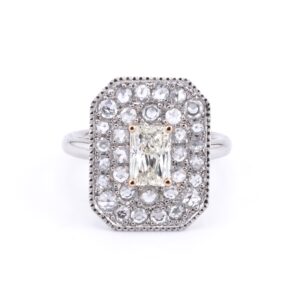 Jewel / Diamond Ring