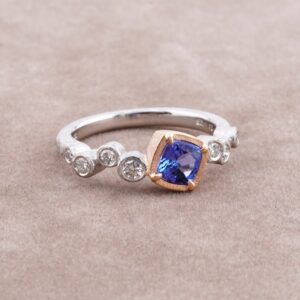 Bubble / Tanzanite  Ring